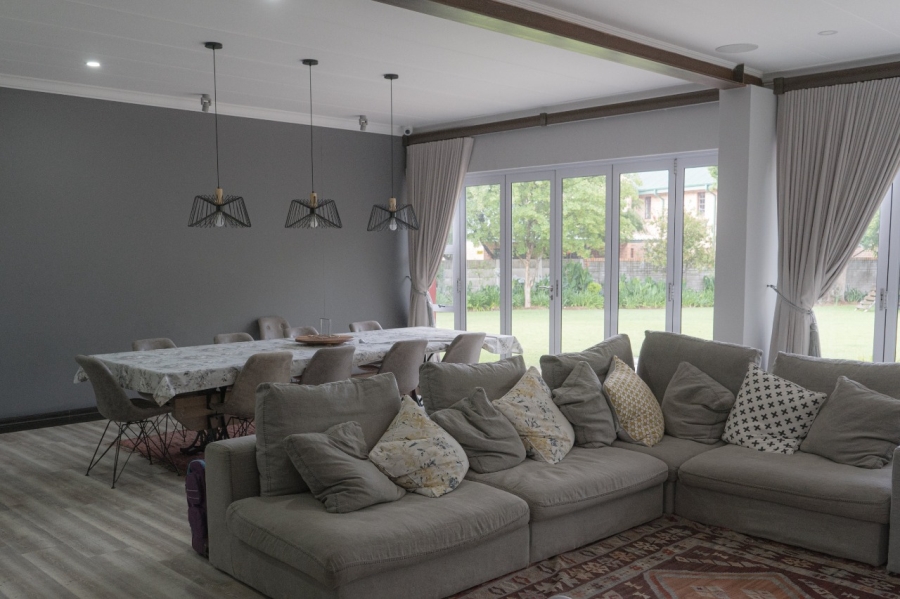 5 Bedroom Property for Sale in Sasolburg Ext 4 Free State